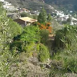 La Casa De Pinos Chalet *